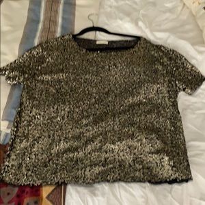 Silence and Noise Gold sequined top!